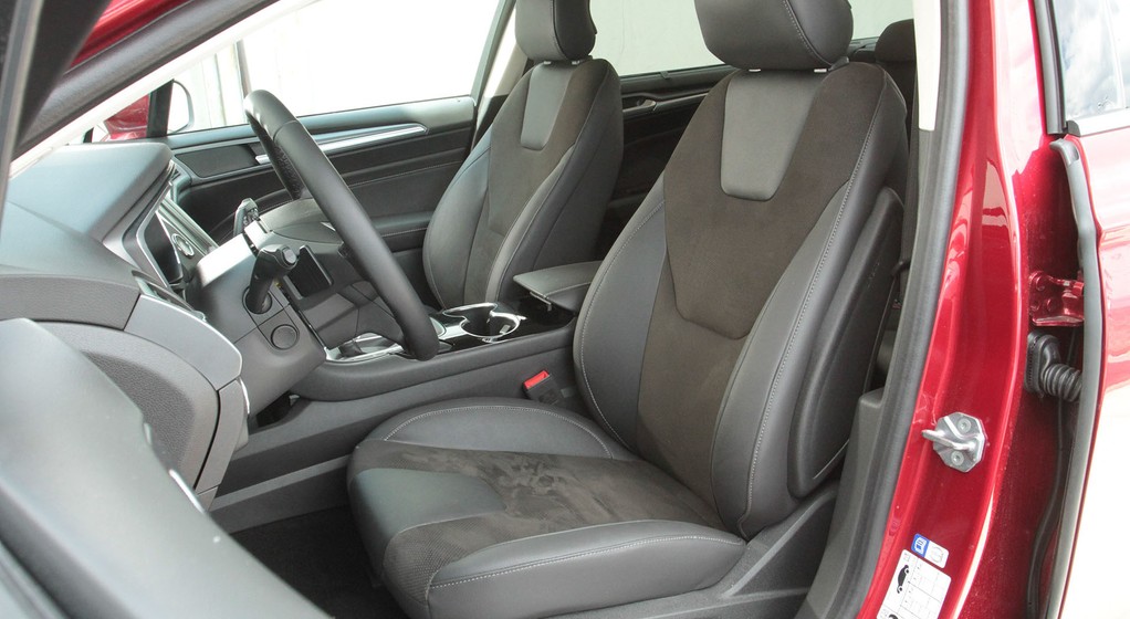 Ford Mondeo/ Fusion