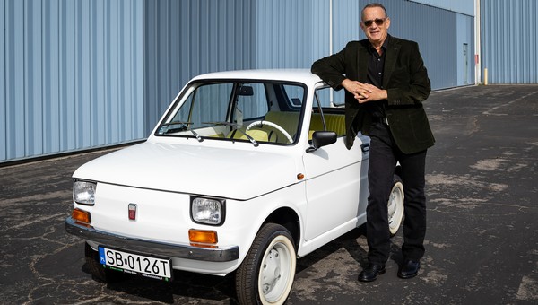 Fiat 126p Toma Hanksa sprzedany za prawie 360 tys. zł
