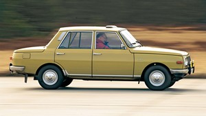 Jak faktycznie nazywały się Duży Fiat, Maluch, Syrena, Trabant czy Wartburg?