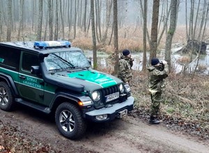 Pojazdy Straży Granicznej. Jakimi samochodami, motocyklami i quadami dysponują pogranicznicy?