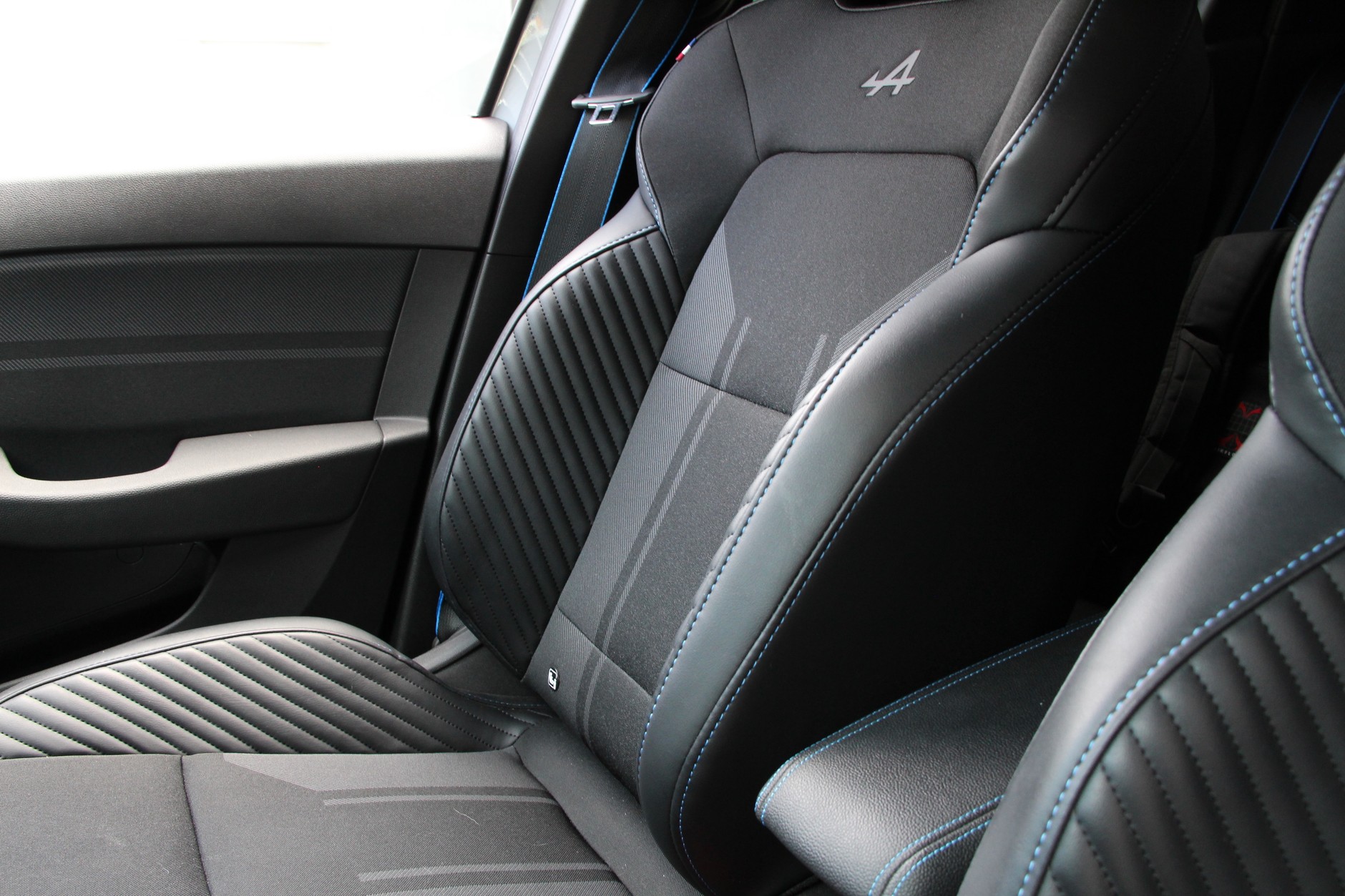 Renault Clio E-Tech Full Hybrid esprit Alpine