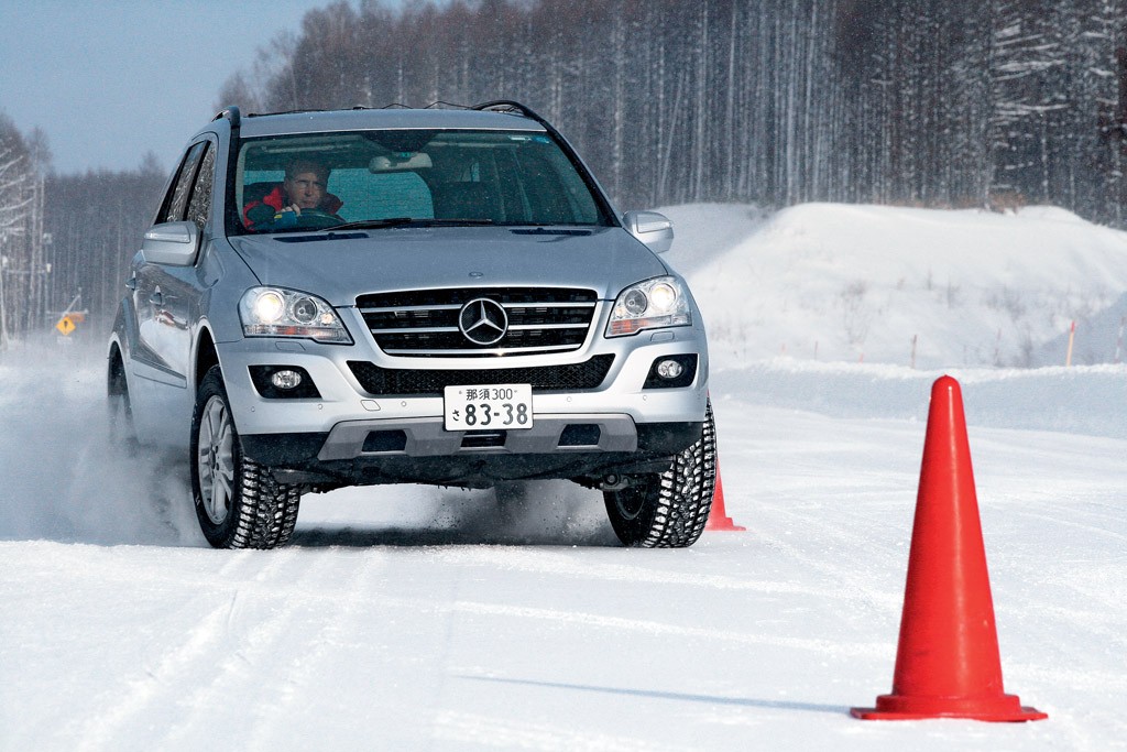 Test opon zimowych w rozmiarze 255/55 R 18: sprawdzamy, które okażą się najlepsze