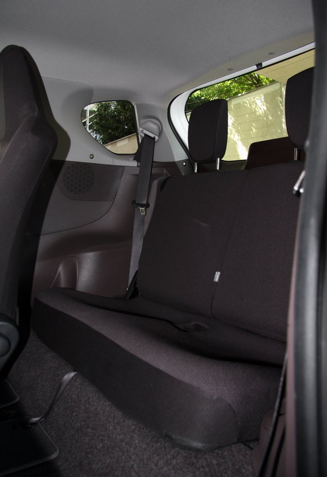 Test: Toyota iQ 1,0 (50 kW) – Má pod čepicí