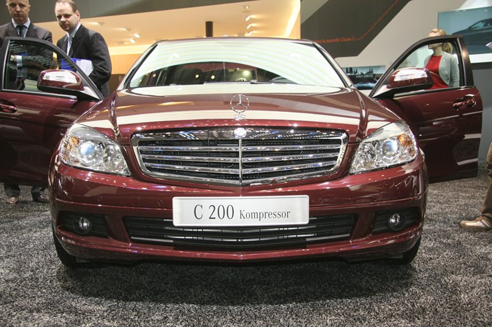 Genewa 2007: kolejne samochody w fotogalerii