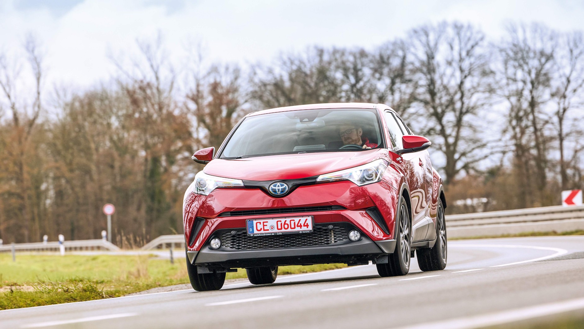 Toyota C-HR 1.8 Hybrid, 2012 r.