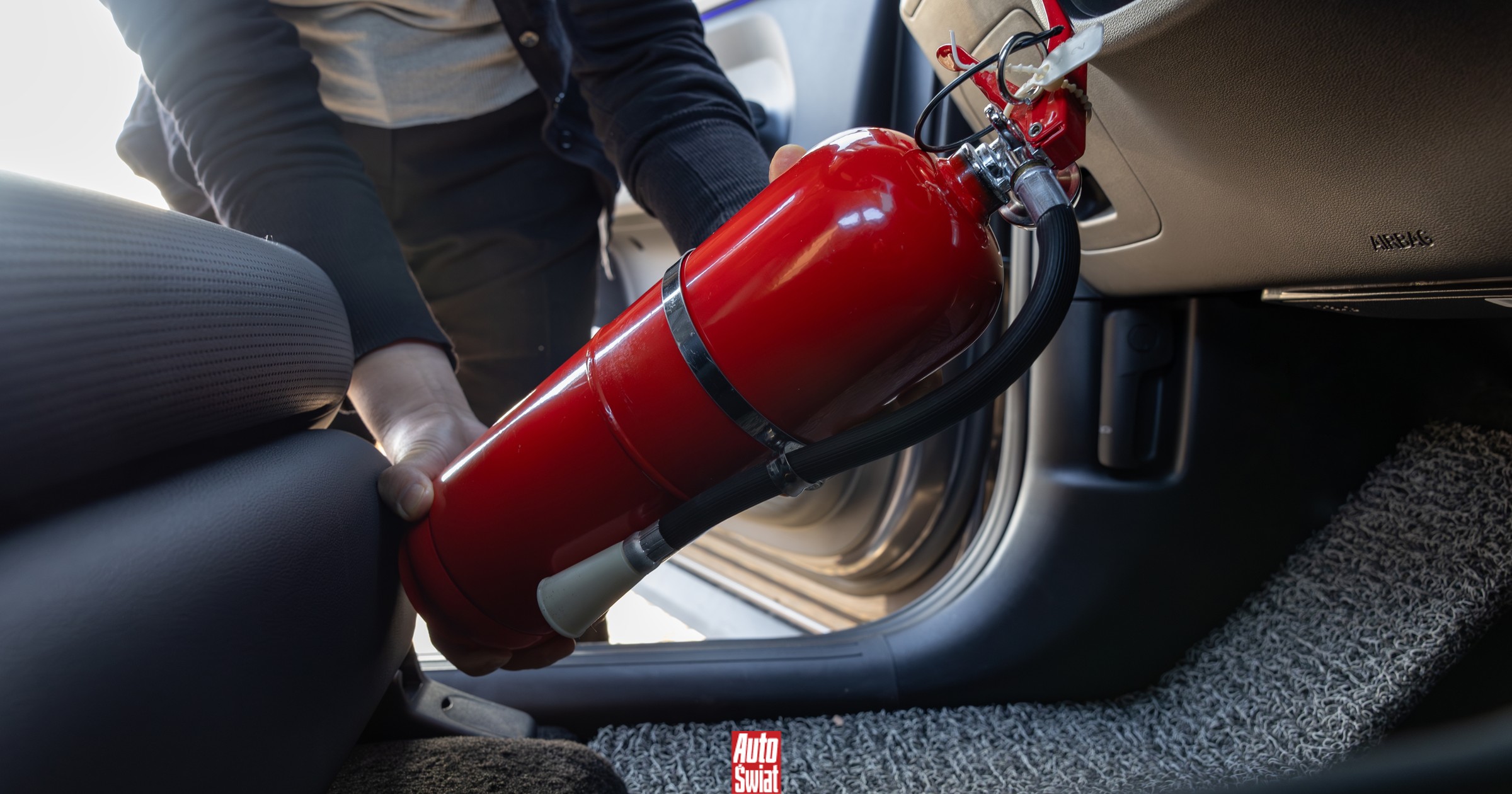 Mandat za przeterminowaną gaśnicę? To warto wiedzieć, by go uniknąć