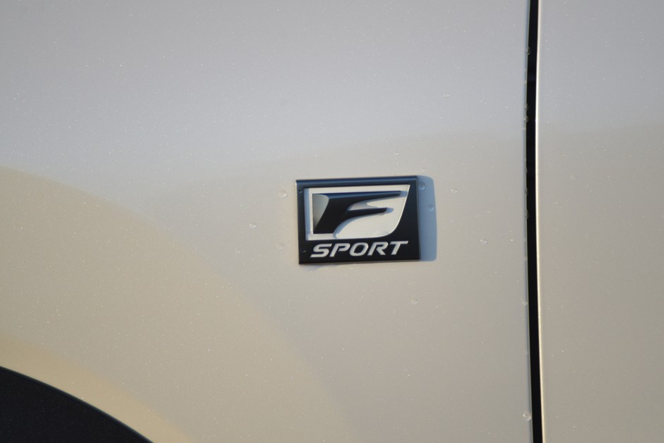 Lexus NX 300