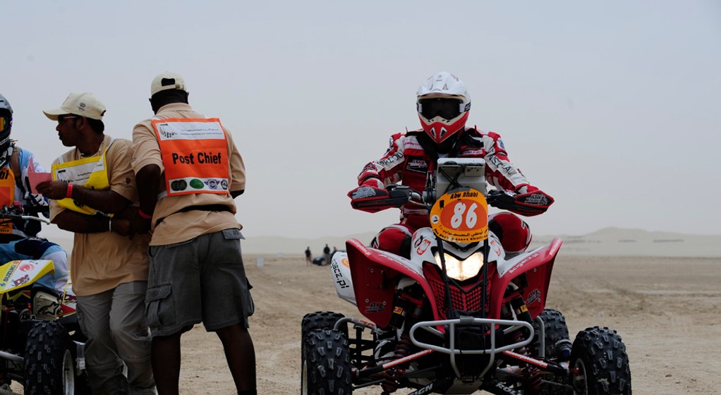 Abu Dhabi Desert Challenge 2010: Rafał Sonik 4 w kategorii quadów w pierwszej rundzie Mistrzostw Świata