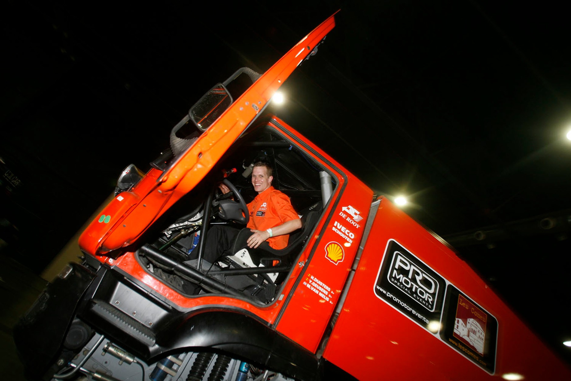 Buenos żyje Rajdem Dakar 2011 (Fot. Rallyworld©Willy Weyens)