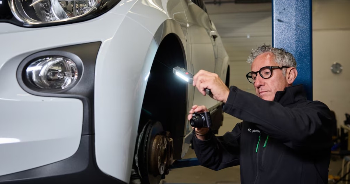 BMW i3 podczas inspekcji