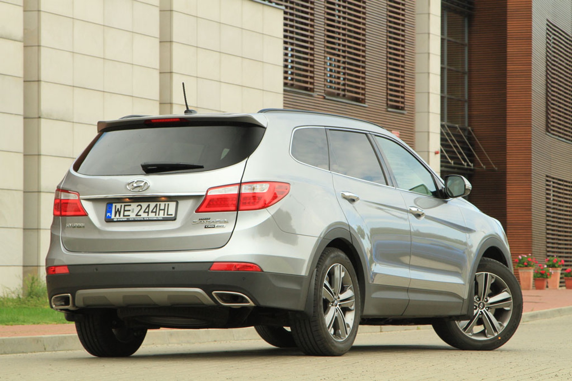 Hyundai Grand Santa Fe