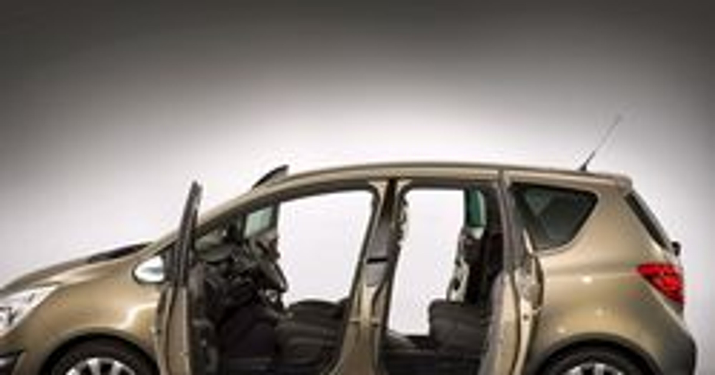 Genewa 2010: Opel Meriva - zdjęcia wnętrza