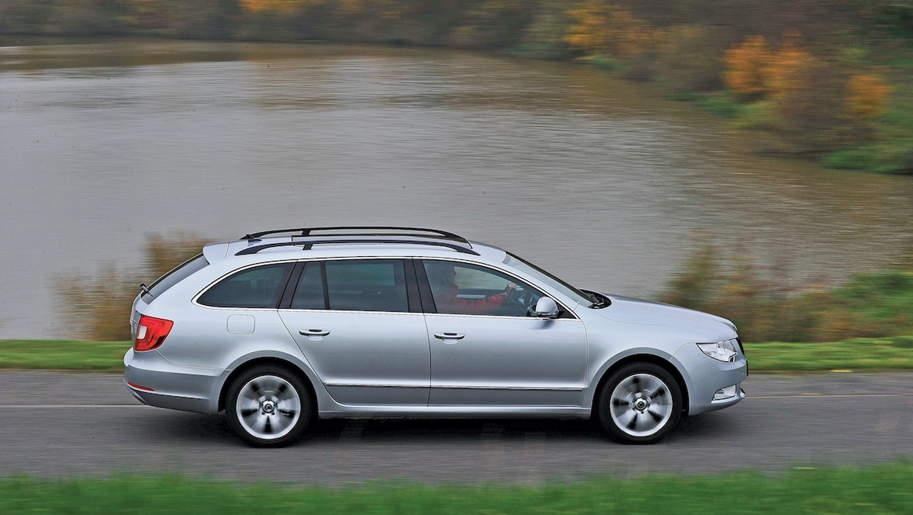 Porównanie: Mazda 6, Opel Insignia i Škoda Superb