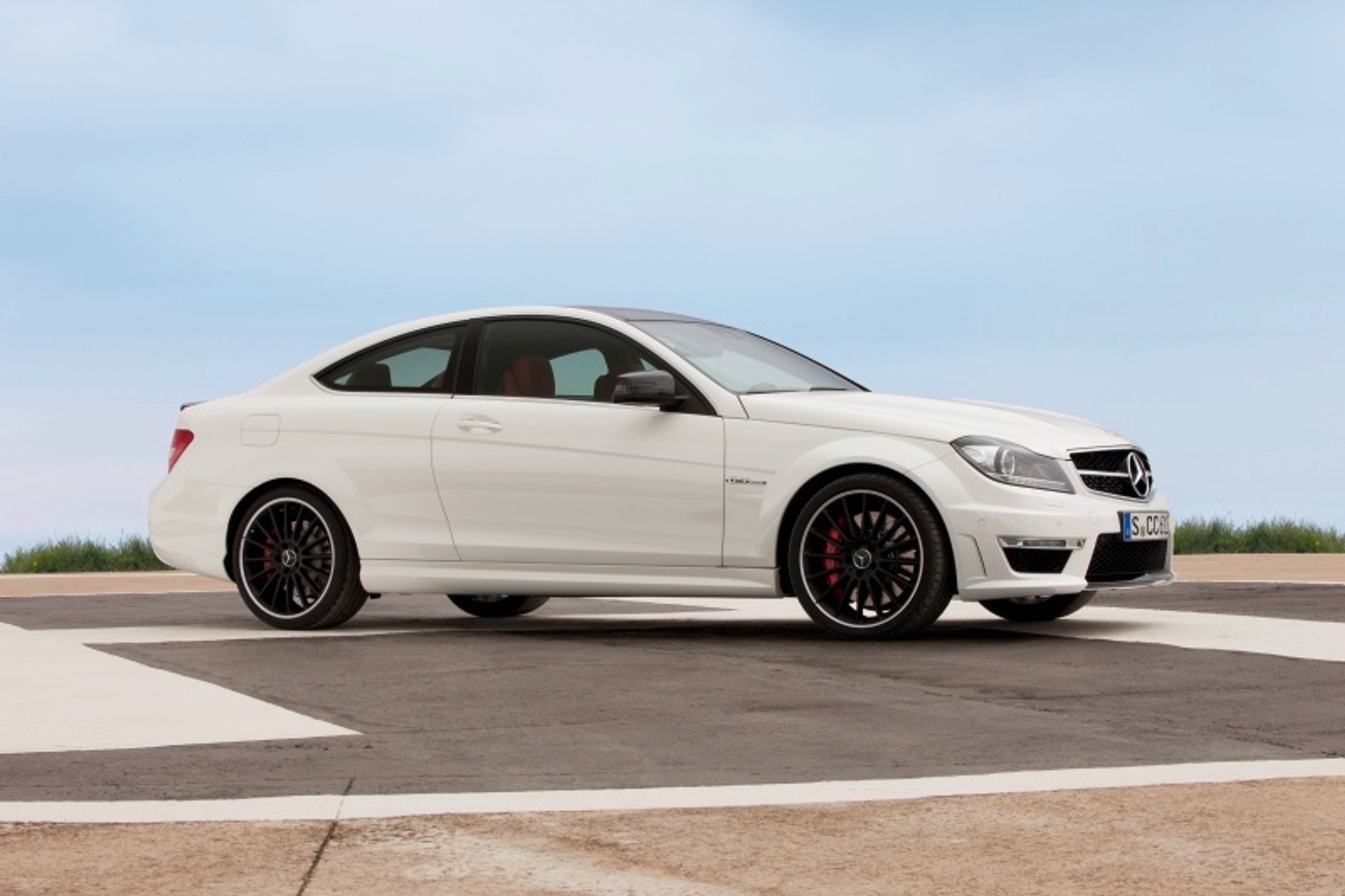 Mercedes C 63 AMG coupe V8