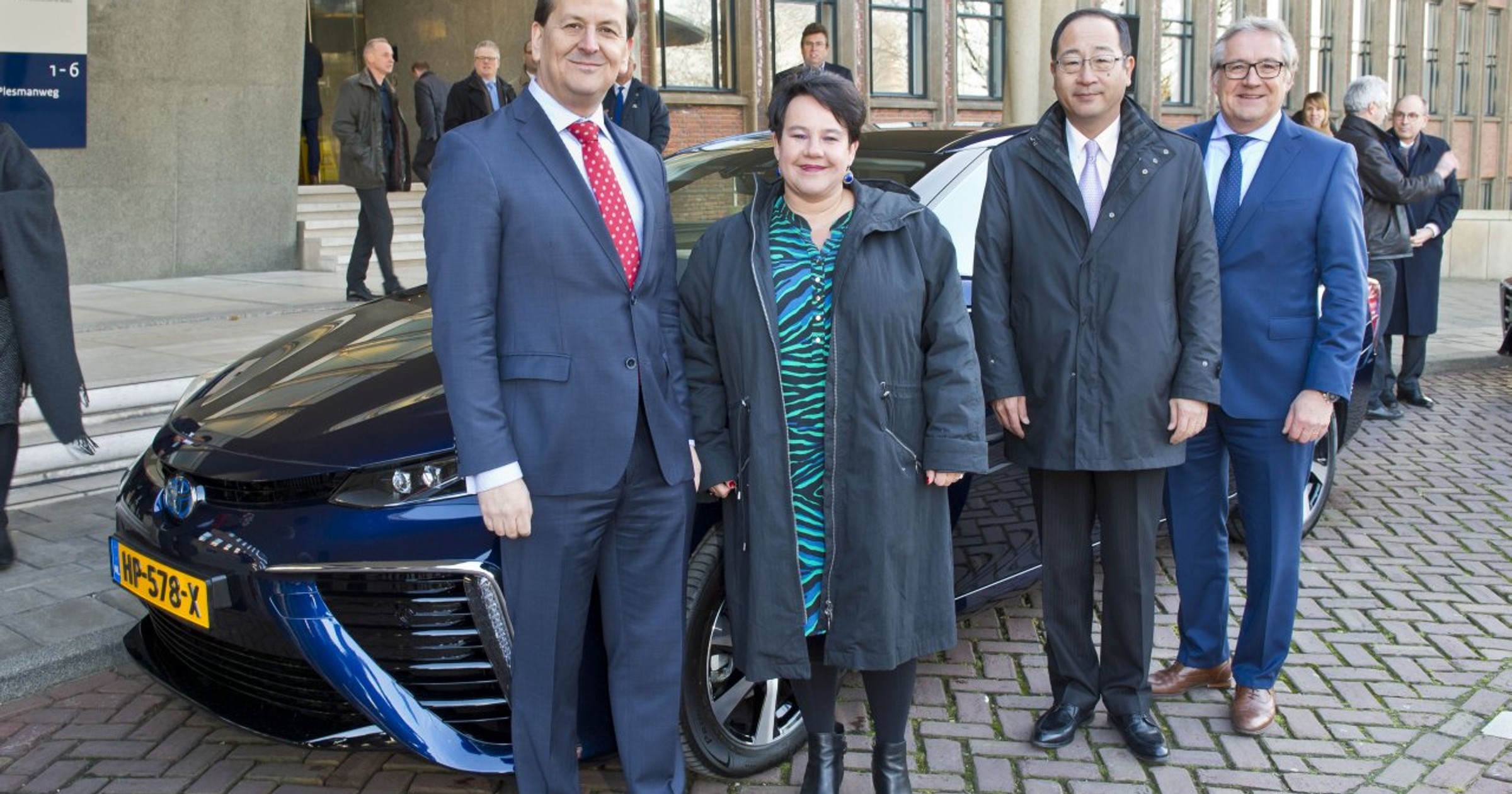 Rząd Holandii kupił dwie Toyoty Mirai