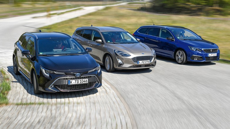 Porównanie - Ford Focus, Peugeot 308 i Toyota Corolla