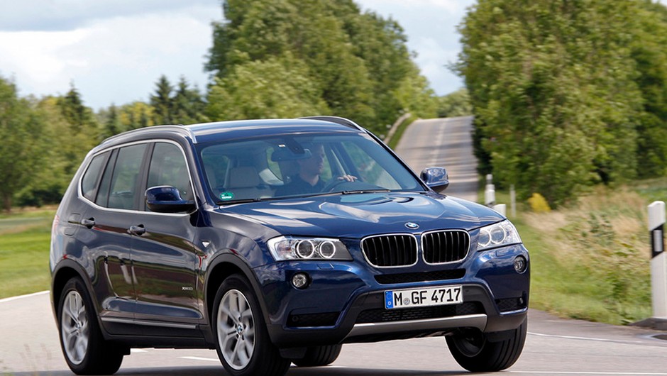 BMW X3 sDrive18d: nowa wersja podstawowa