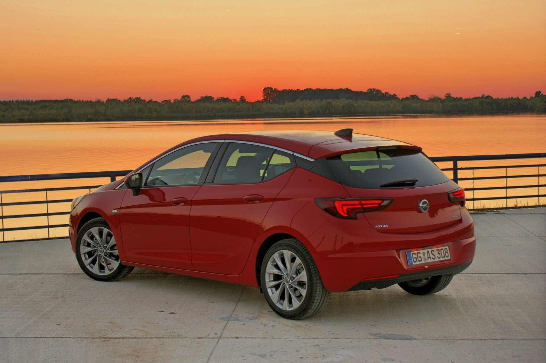 Opel Astra K