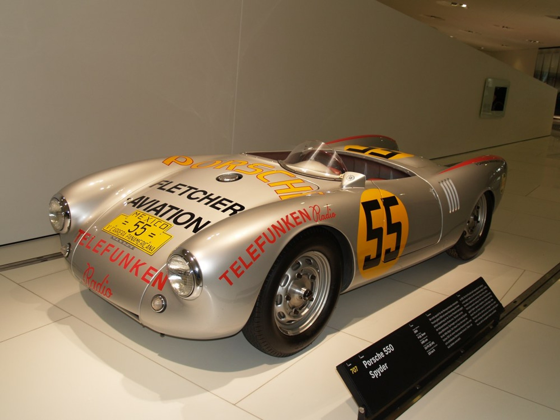 Klasyczne Porsche na trasach rajdów