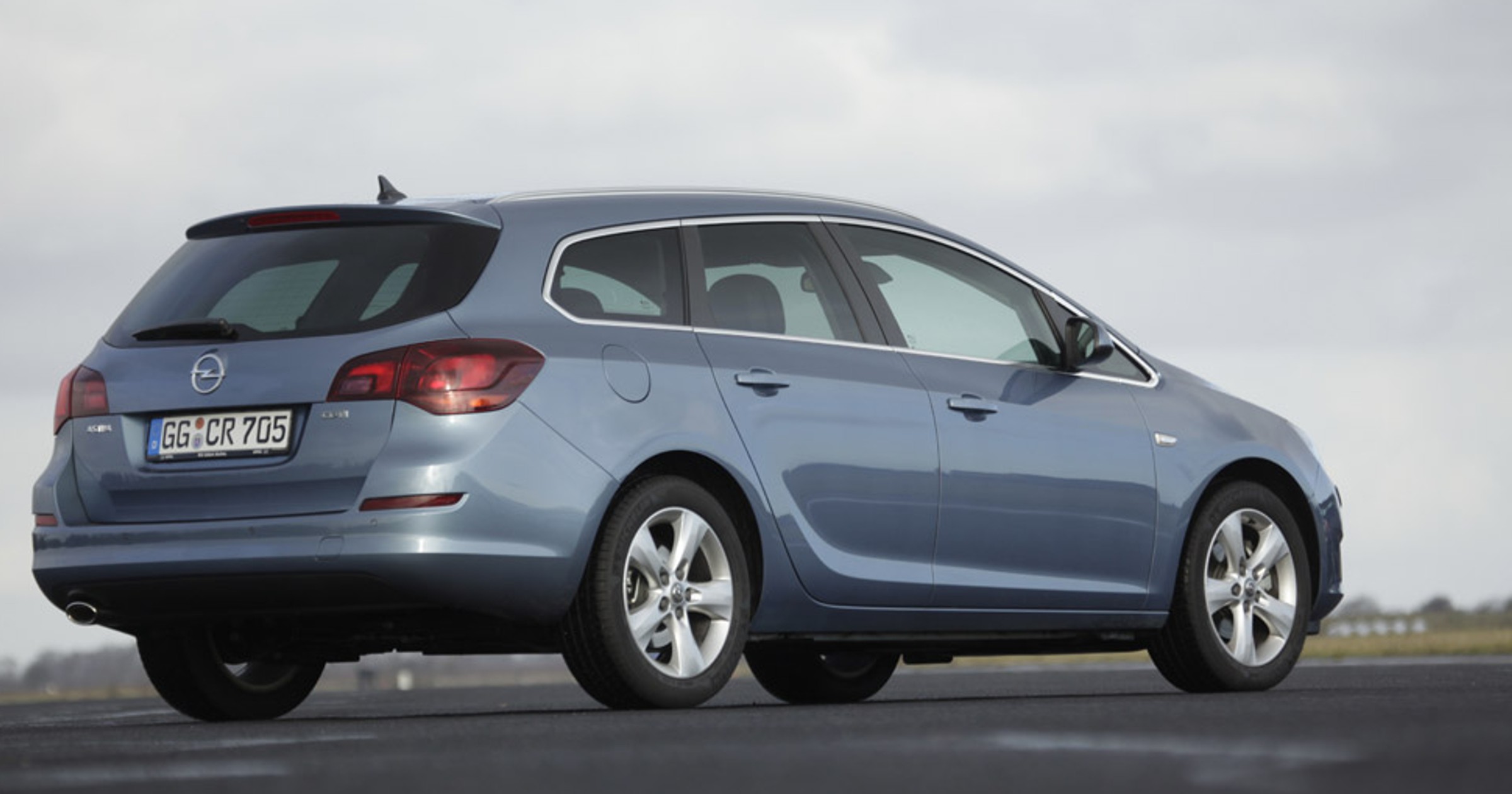 Opel Astra Sports Tourer 2.0 CDTI: Opel nieźle kombinuje!