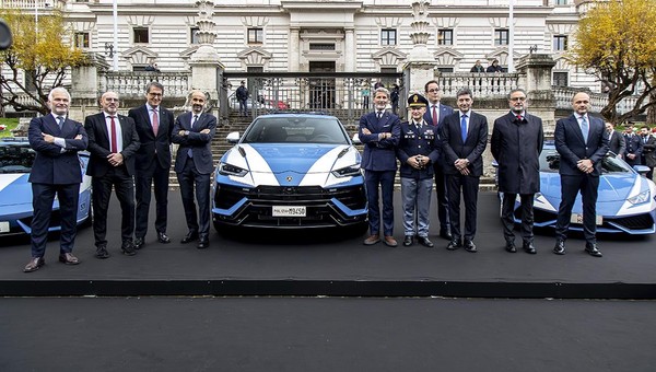 Lamborghini Urus dla włoskiej policji. Nie będzie jednak służyło do pościgów