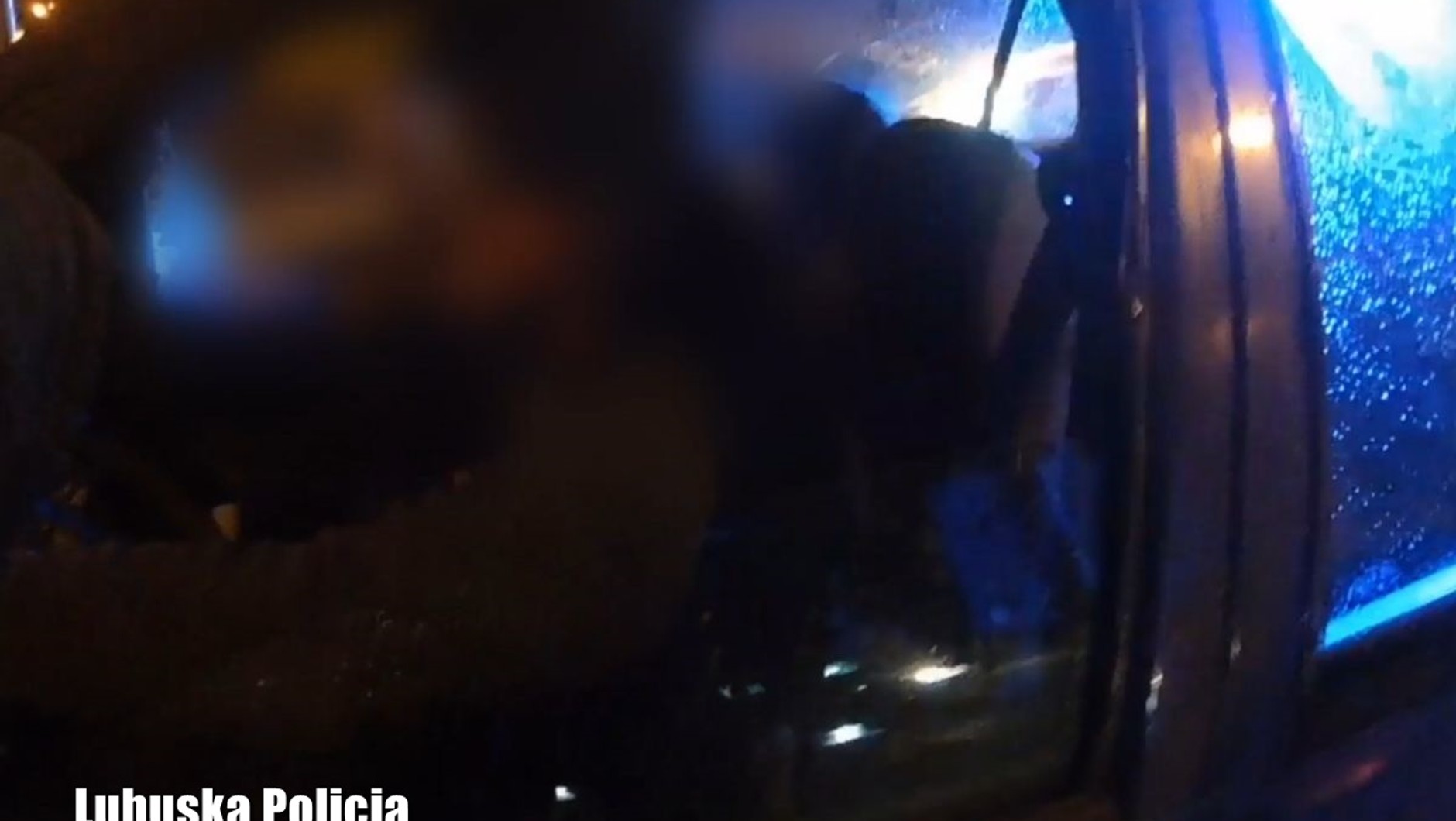 Zatrzymanie niebezpiecznego kierowcy i pasażera