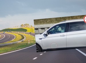 Przyłapali go na skandalicznym zachowaniu za kierownicą. "No, bawi się dalej. Widać"