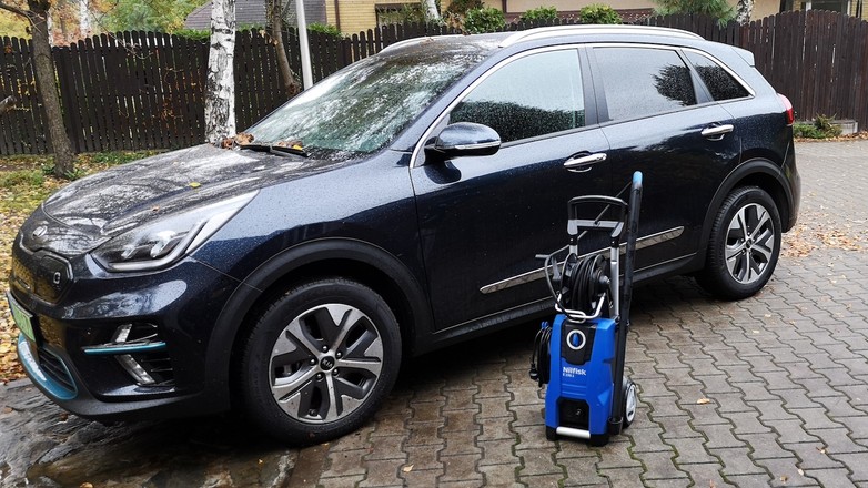 Już pierwsze przymrozki są groźne dla niezabezpieczonej myjki ciśnieniowej. Ale można ją zabezpieczyć