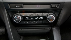 Nowa Mazda 3, klimatyzacja