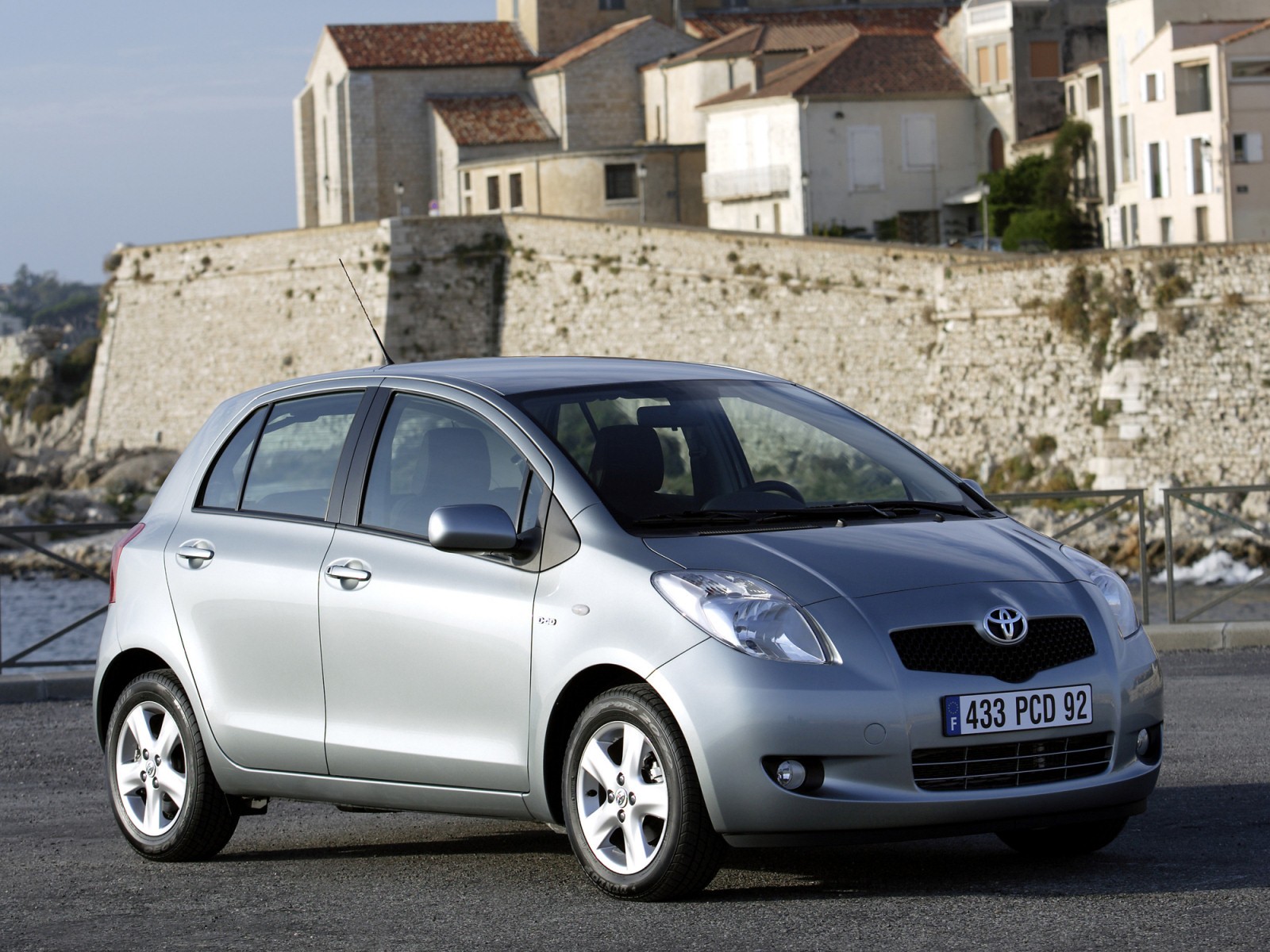 Toyota Yaris 2006