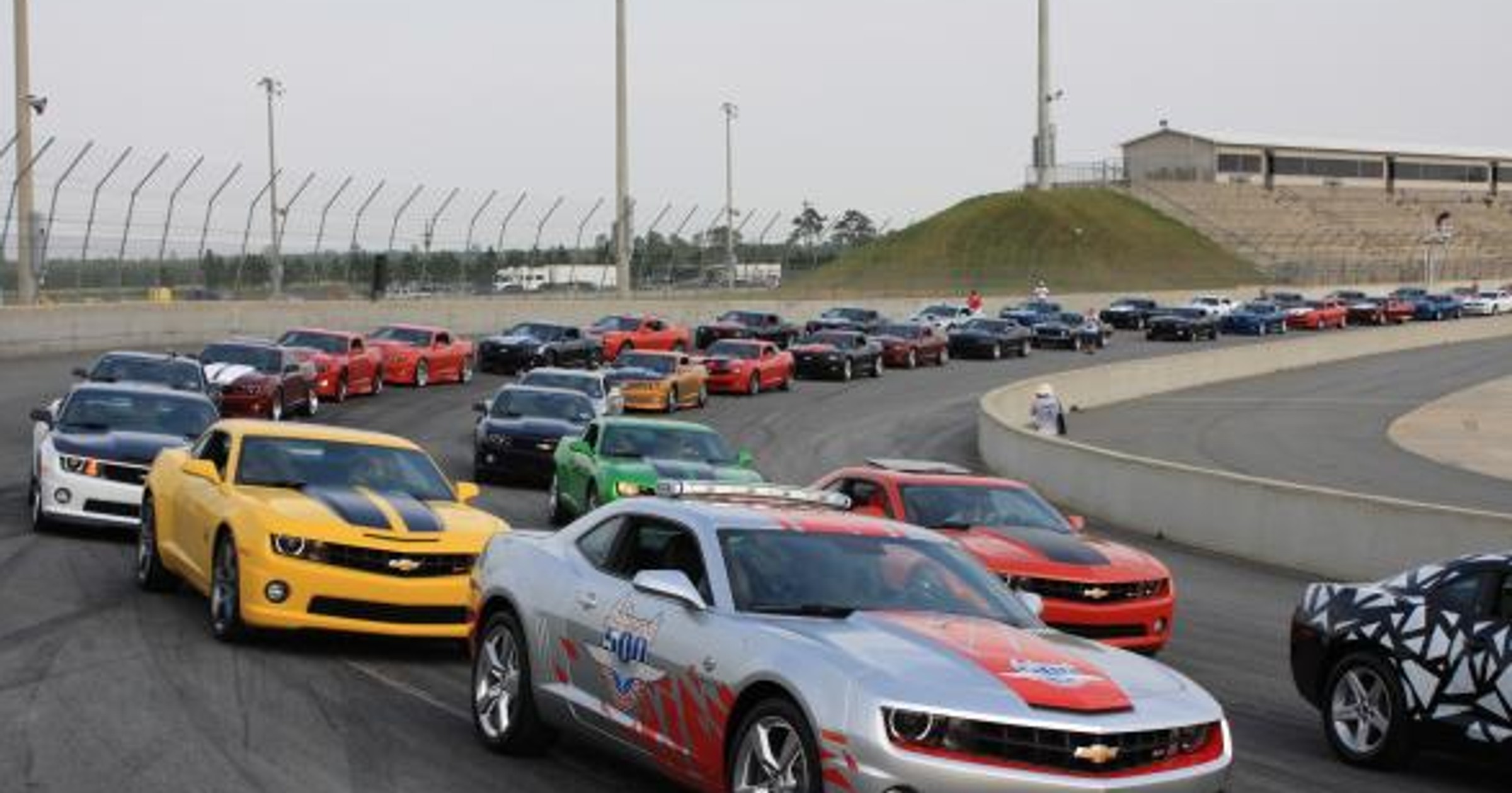 Camaro5Fest - 500 unikalnych modeli na pierwszym zlocie marki (galeria)