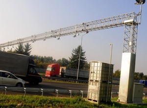 Od 1 lipca skarbówka przejmuje system poboru opłat viaTOLL