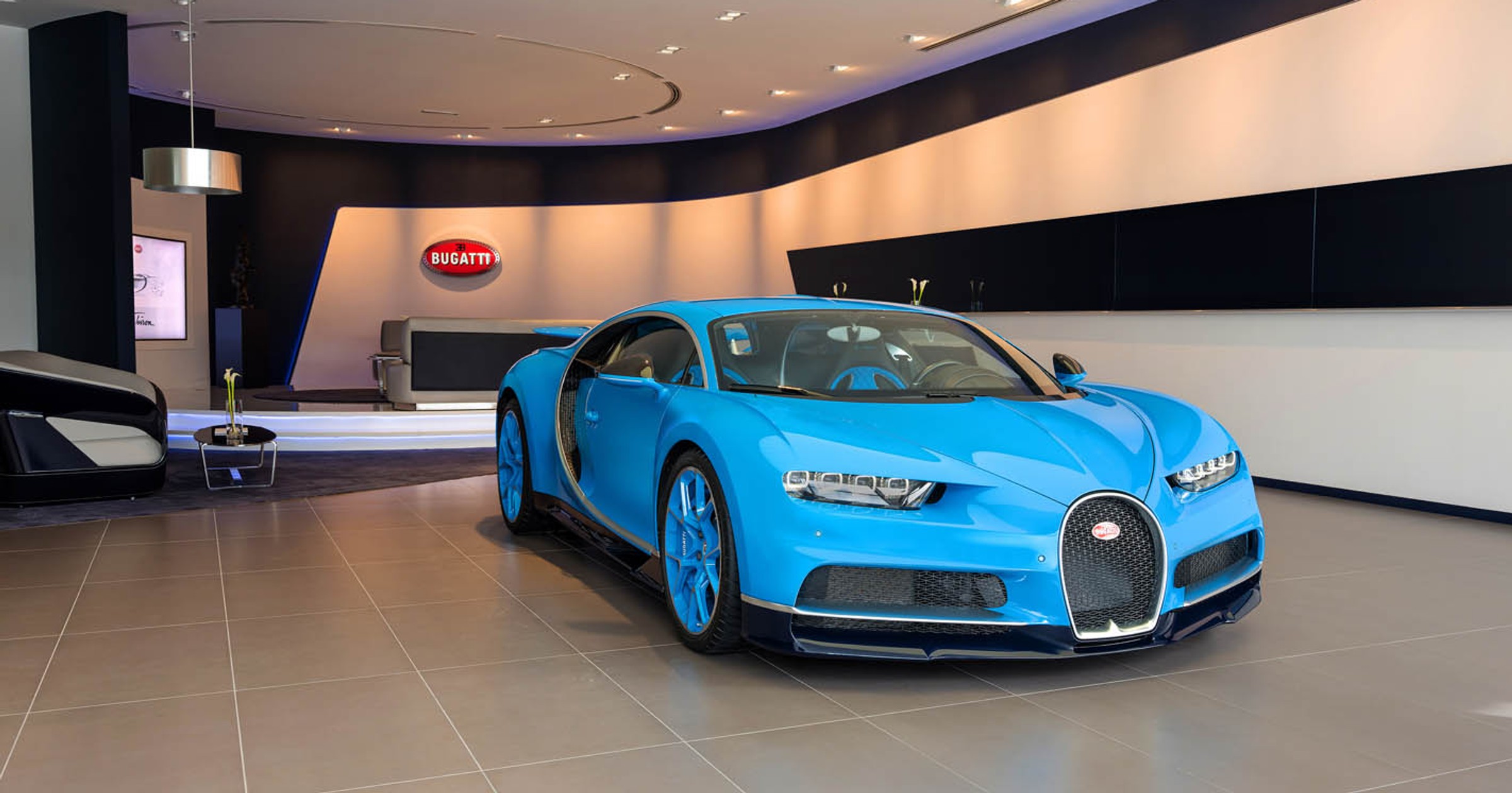 Salon Bugatti w Dubaju