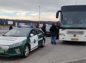 Inspektorzy zatrzymali autokar jadący z Rosji. Trzej kierowcy mieli coś na sumieniu