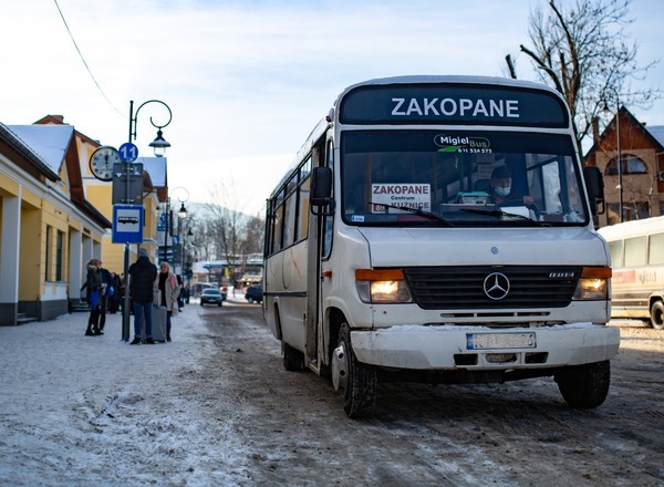 Busiarze z Zakopanego martwią się o dudki. "Chcą nas wykończyć" – mówią o TPN
