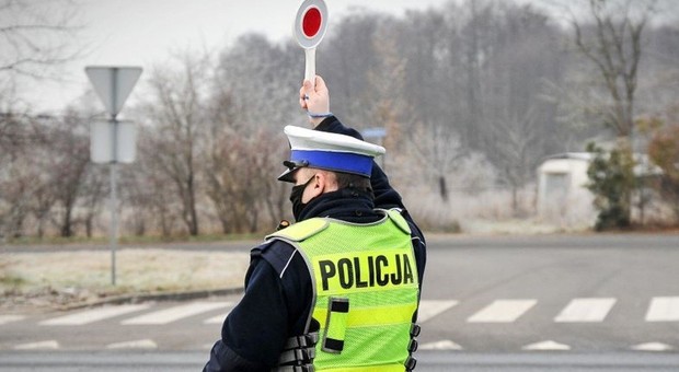 Na własne oczy widziałem, że art. 97a wrócił. Policjanci wypisują 2 tys. zł mandatu i dorzucają 15 punktów