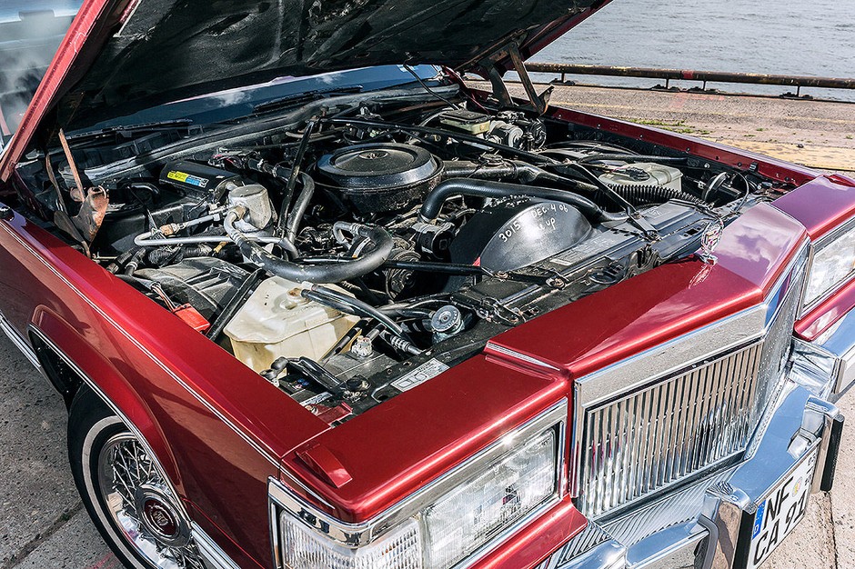 Cadillac Brougham