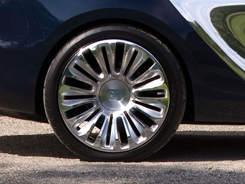 Bugatti 16C Galibier Concept: amerykańska premiera i nowe zdjęcia