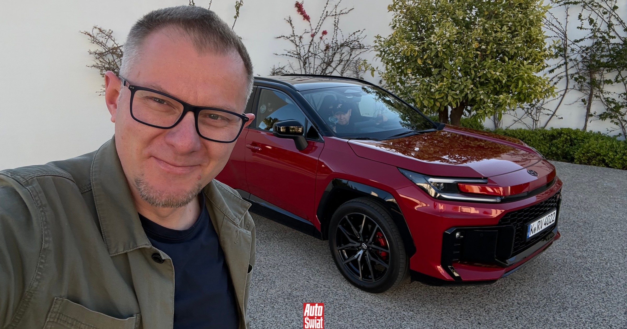 Oto całkiem nowa Toyota RAV4 – czy też będzie hitem? Jeździłem nią i już wiem, kto będzie płakał