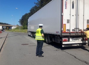 Kontrolerzy ITD nie mogli uwierzyć, że ktoś może chcieć aż tyle pracować