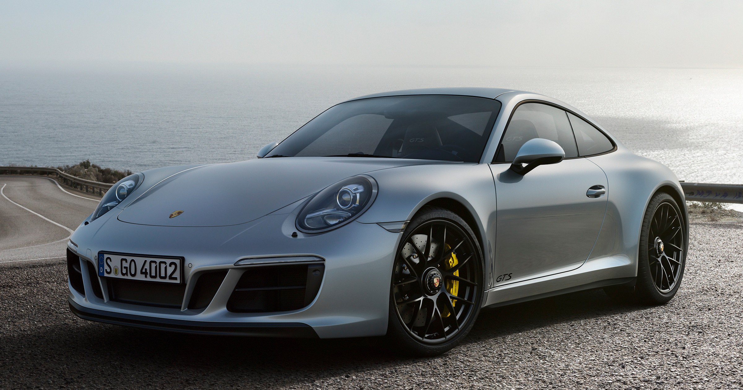 Porsche 911 Carrera GTS