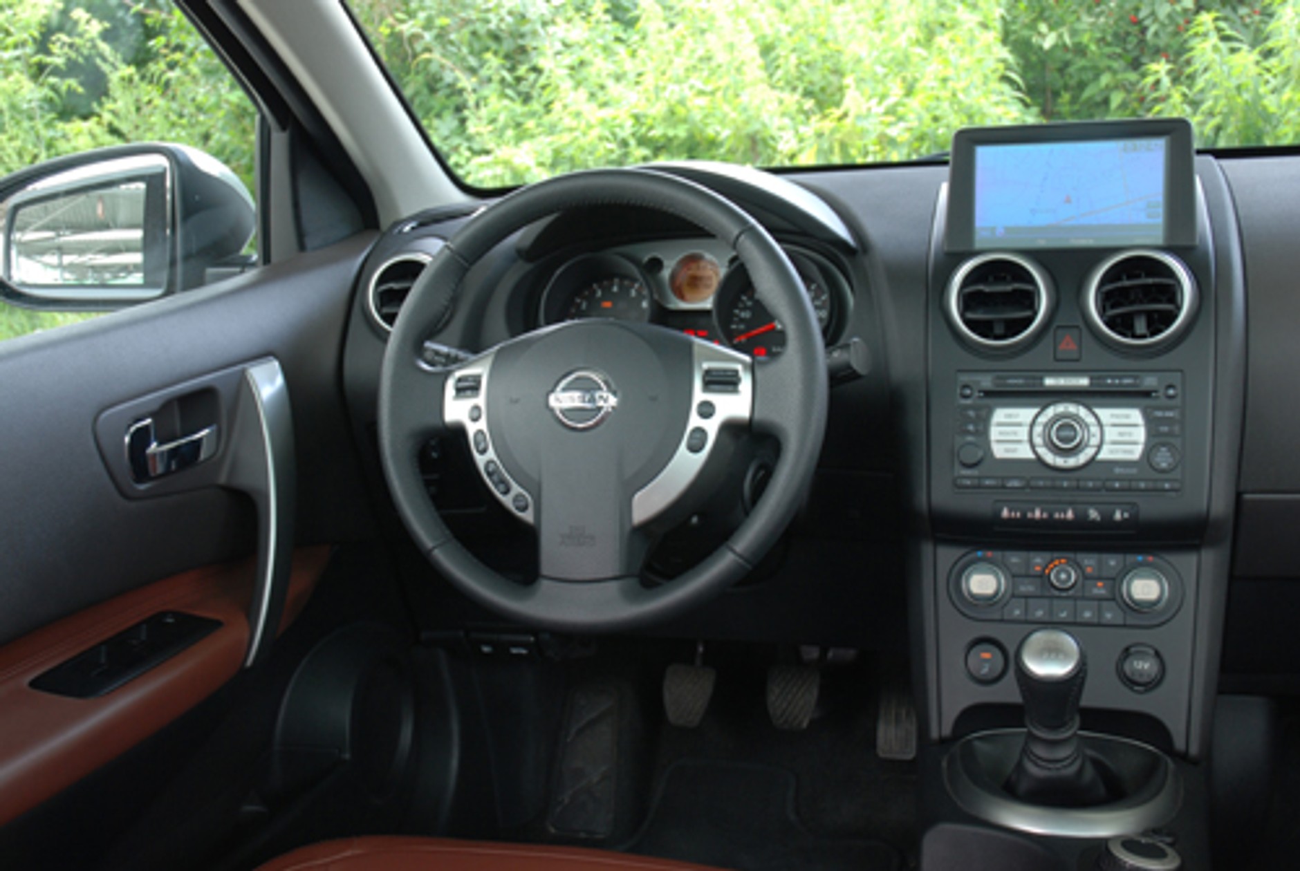 Nissan Qashqai 2.0 Tekna Pack - Miejski koczownik