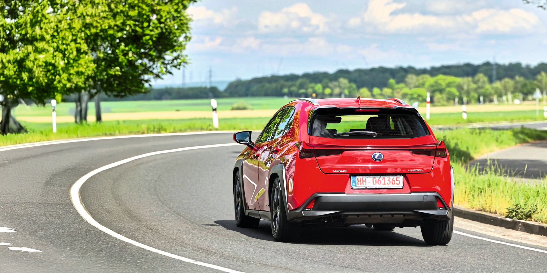 Lexus UX 250h