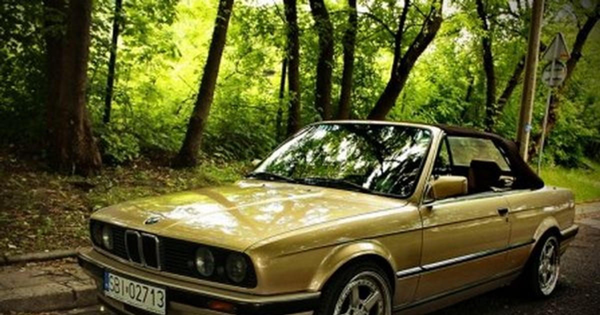 BMW E30