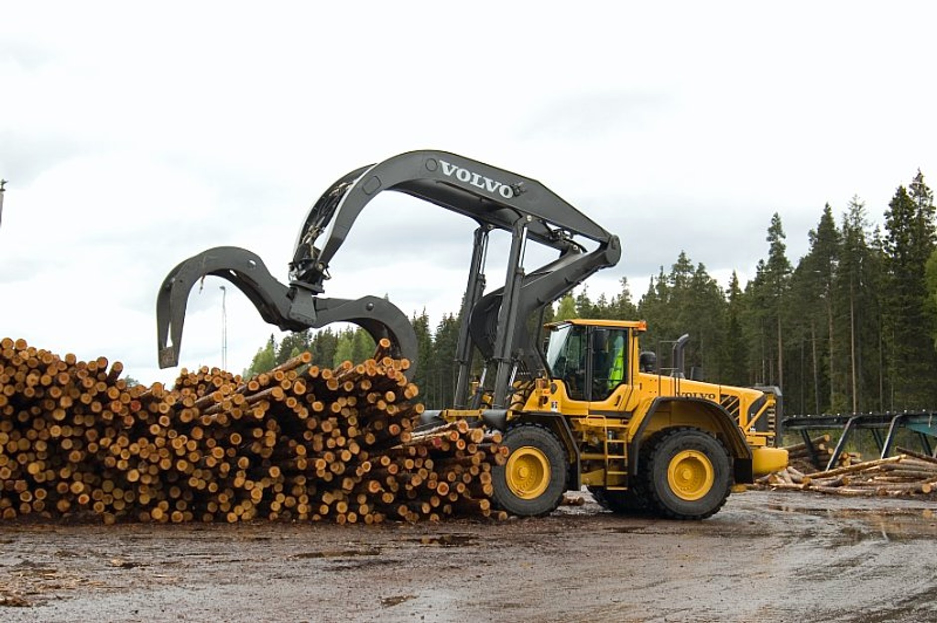 Maszyny budowlane Volvo