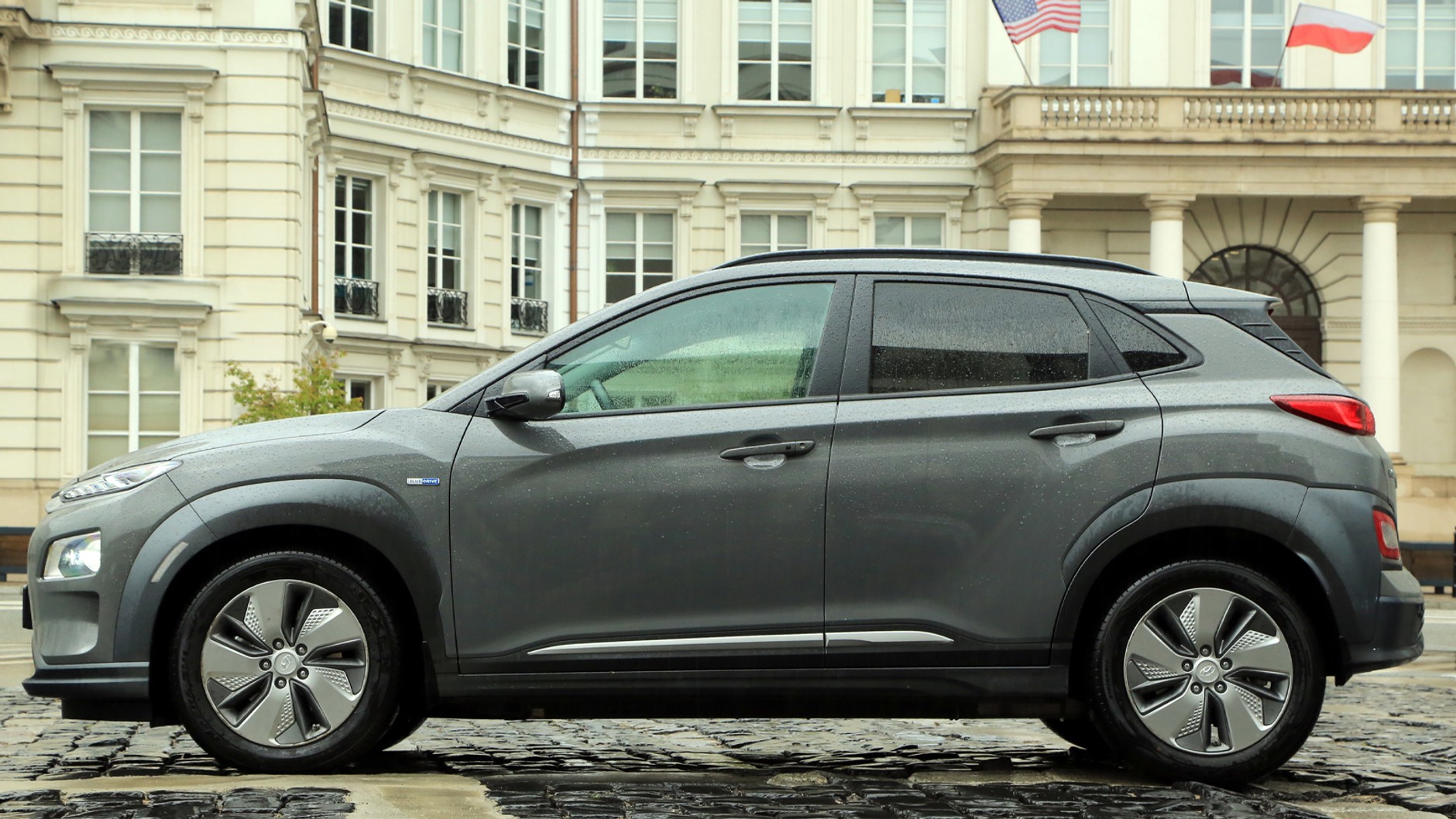 Hyundai Kona Electric kontra Mitsubishi Outlander PHEV