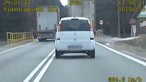 Wyprzedzanie za 2 tys. zł w kamerze grupy Speed [Wideo]