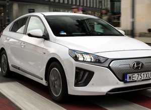 Hyundai Ioniq Electric – samochód świetny do... miasta