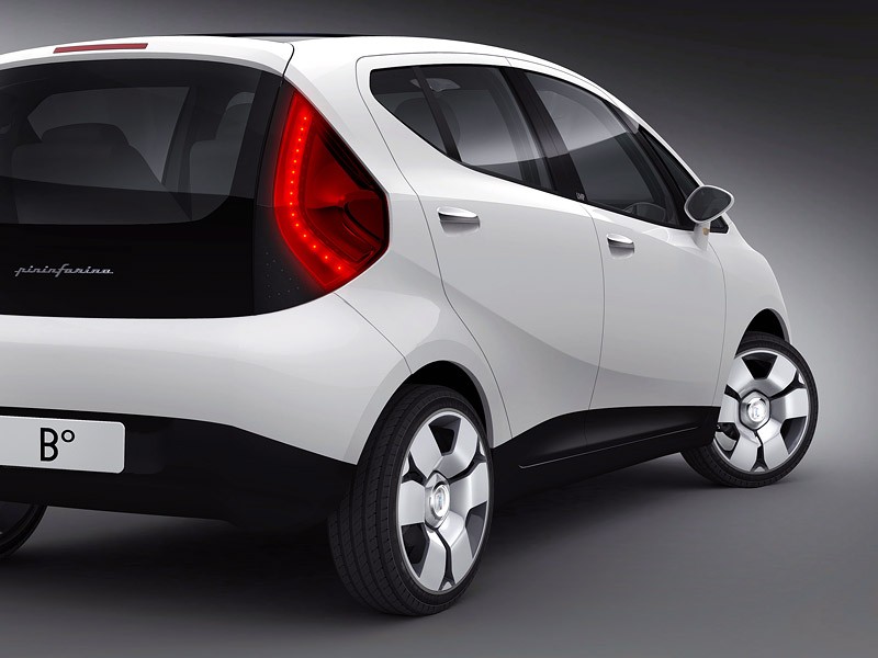 Paryż 2008: Pininfarina B0 – studium nowego elektromobilu