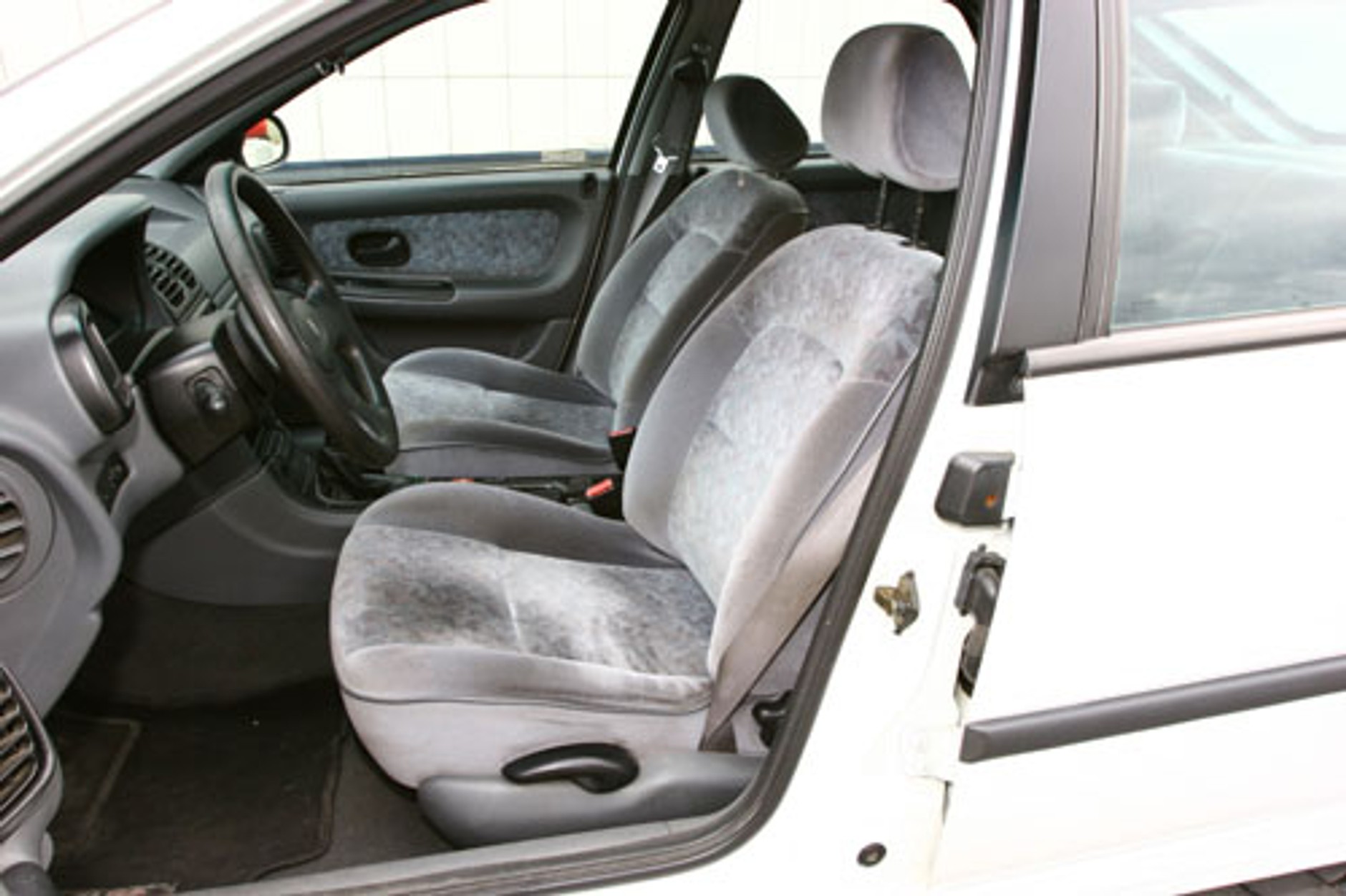 Renault Laguna 1.8 - Zawsze młoda